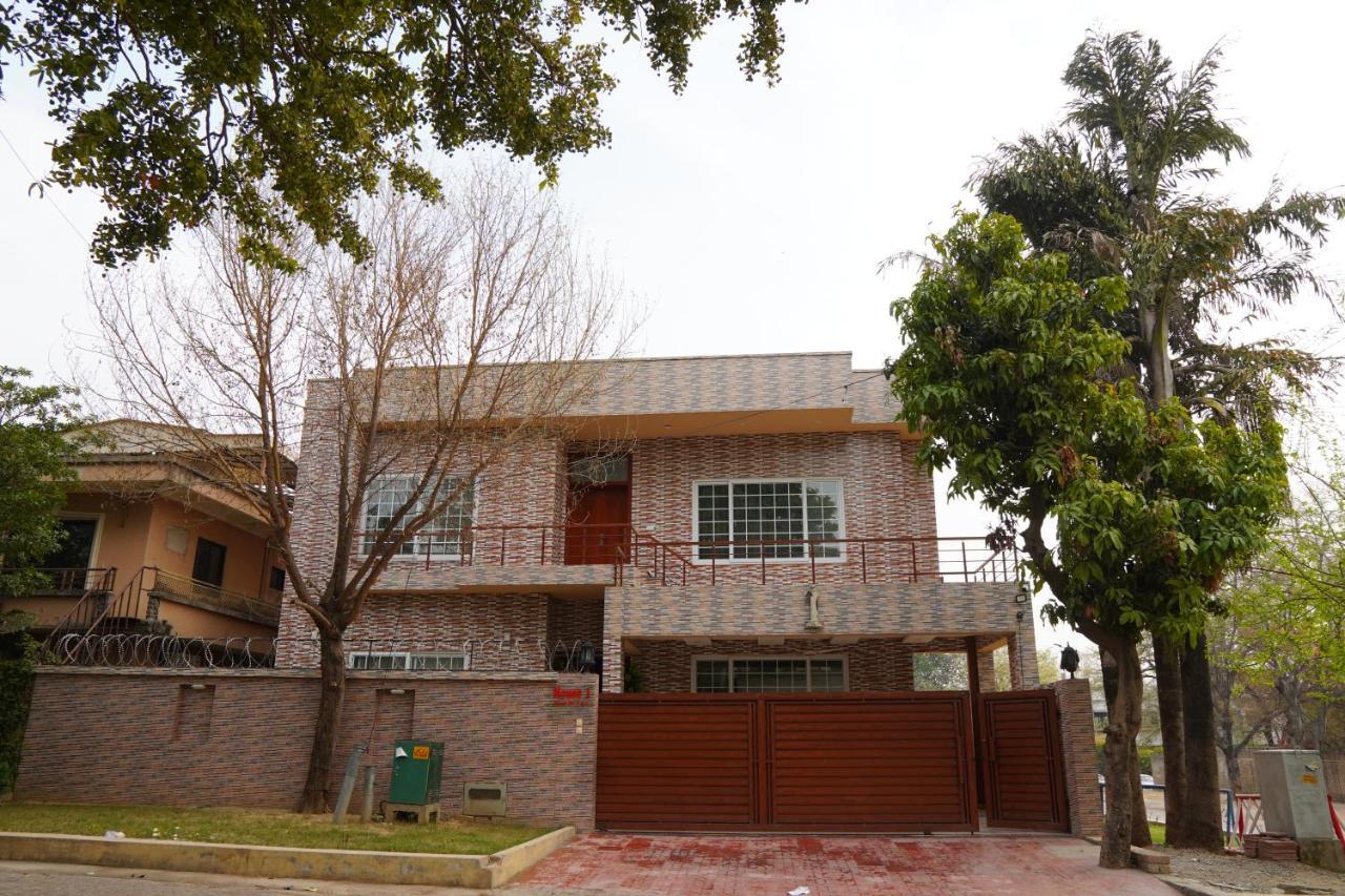 Bed and Breakfast Grand Royal Islamabad Exterior foto