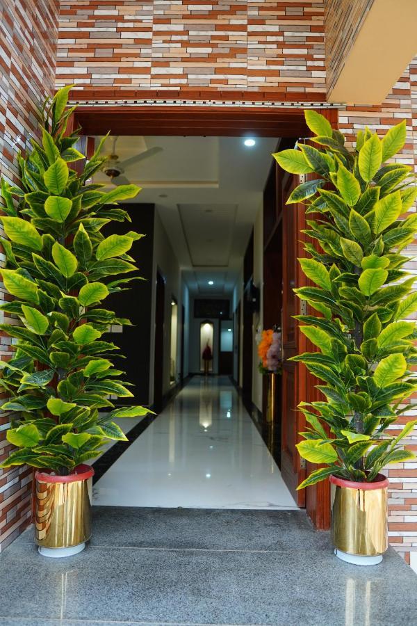 Bed and Breakfast Grand Royal Islamabad Exterior foto